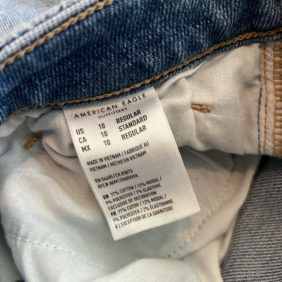 AE Stretch Mom Jeans - Picture 7 of 7